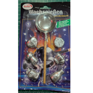 Wachsgiessen mit 6 Holkörpern